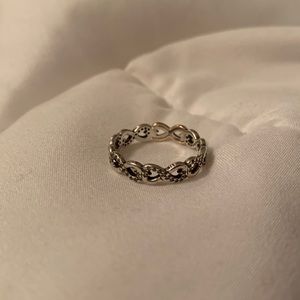 Pandora ring